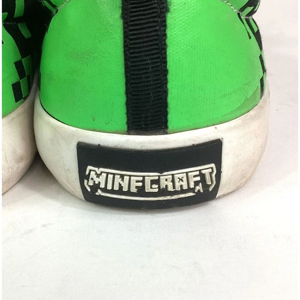 Mojang Minecraft Creeper Shoes - Men's Sz 6 - Black & Green - Low Sneakers